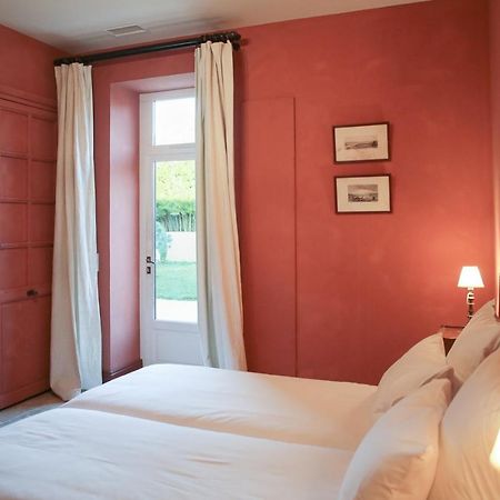 Une Chambre A La Maison Du Ballandreau Bed & Breakfast Monségur Exterior foto