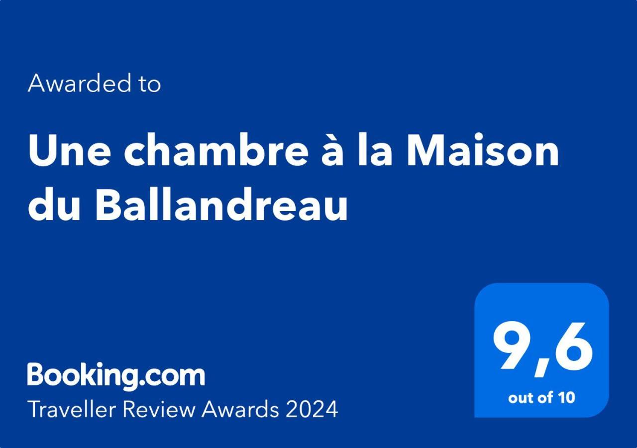Une Chambre A La Maison Du Ballandreau Bed & Breakfast Monségur Exterior foto